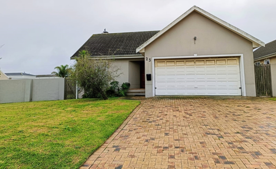 To Let 3 Bedroom Property for Rent in Eikenbosch Western Cape